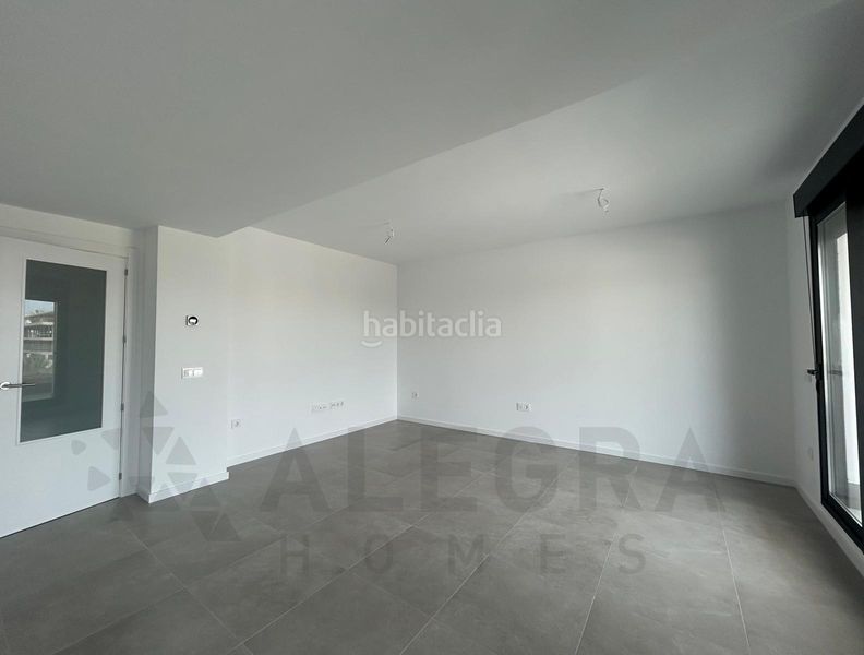 Foto 2190725d-72a3-4498-b360-732fbc3c9851. Pis amb aparcament piscina a V Centenario-Piletas-Capuchinos Sanlúcar de Barrameda