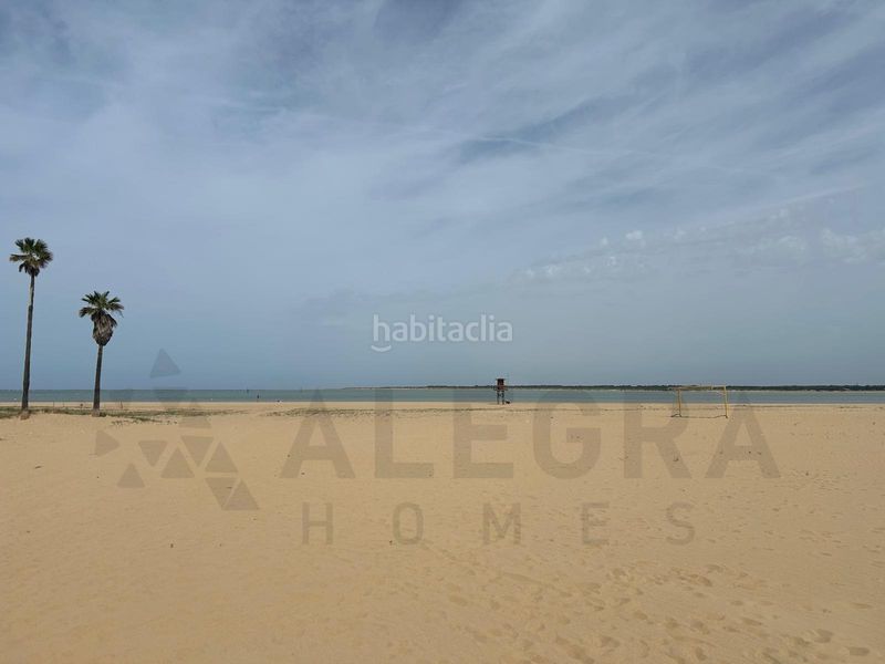 Foto a7827e1a-4953-48cf-a5e0-8b135657e32d. Pis amb aparcament piscina a V Centenario-Piletas-Capuchinos Sanlúcar de Barrameda