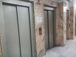 Office space in Calle rambla obispo orberá 26