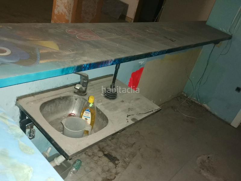 Foto 5f8fad87-b417-4d3d-a4ac-6523479437b2. Lloguer local comercial a Barrio Alto - San Félix Almería
