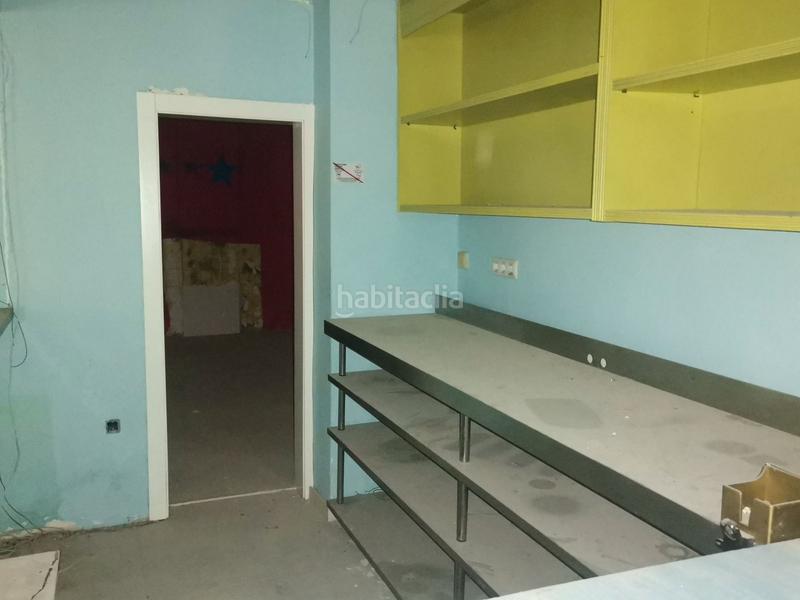 Foto c361c20d-e329-4b9d-b958-ee6a66a883c4. Lloguer local comercial a Barrio Alto - San Félix Almería