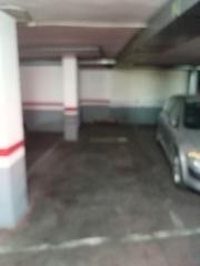 Aparcament cotxe a Calle granada 84