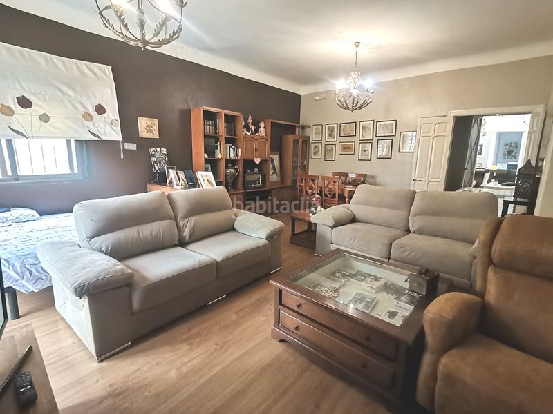 Foto d00e4f98-c312-4c74-b975-46ba66eaf3f5. Casa a calle hernán cortés 14 a Centro Almería