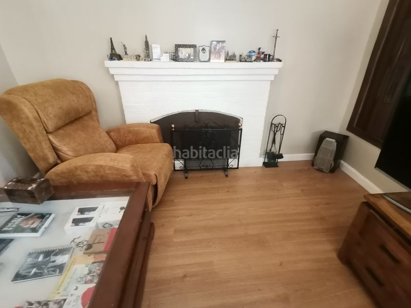 Foto e39975e3-609f-4bc2-bd85-4e1ea49c48cb. Casa a calle hernán cortés 14 a Centro Almería