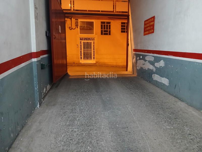 Foto d711ebd6-0b90-4dad-8cfe-4ed3aaf508c8. Parking coche en Barrio Alto - San Félix Almería
