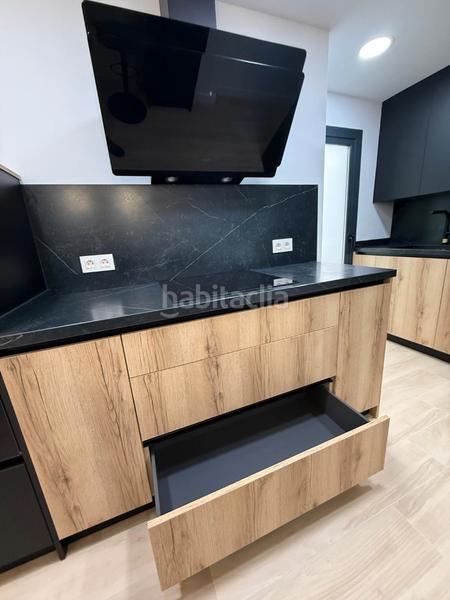 Foto 6105fa3d-35a7-4607-996e-8b9755a47203. Rent flat with heating in Centro Almería