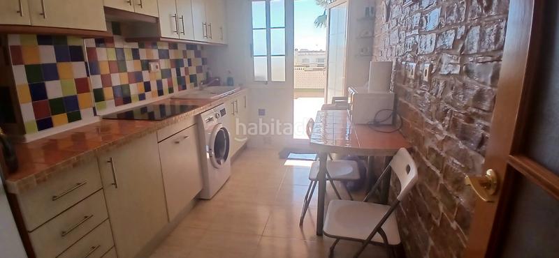 Foto ce1b430b-3004-482d-aa6f-43b89b6b4f96. Appartamento con parcheggio piscina in El Toyo Almería