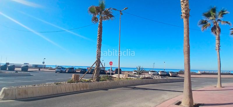 Foto f1b9e8e7-9d89-48b3-a880-7dae4632ef40. Appartamento con parcheggio piscina in El Toyo Almería