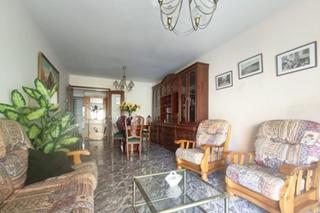 Flat in Calle c cabrafiga 18