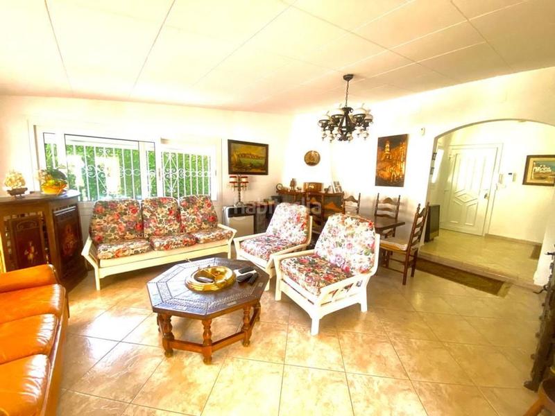 Foto b61918f1-8af0-47b3-a3fd-3afa983a82ee. Chalet in calle Requesens 87 in Requesens Empuriabrava