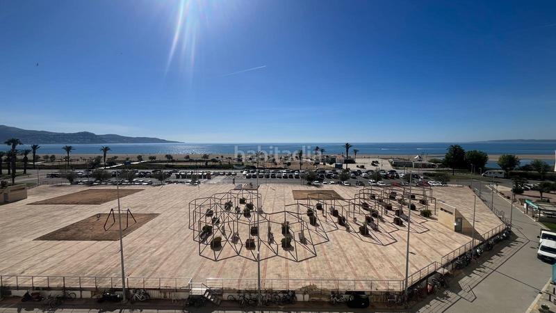 Foto 3ccf07a8-7ab3-4065-bd27-5a2c2a52bac5. Apartamento  reformado con vistas al mar en Empuriabrava