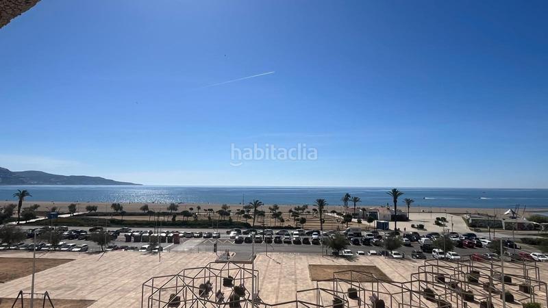 Foto 3d1c2153-5dbb-4302-82f6-68d23c5c75b1. Apartamento  reformado con vistas al mar en Empuriabrava