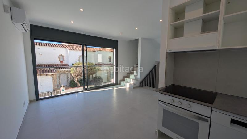 Foto 3d950f60-0e5f-46fb-98e4-2ba3df0b7094. Casa  de obra nueva en venta en Sant Maurici Empuriabrava