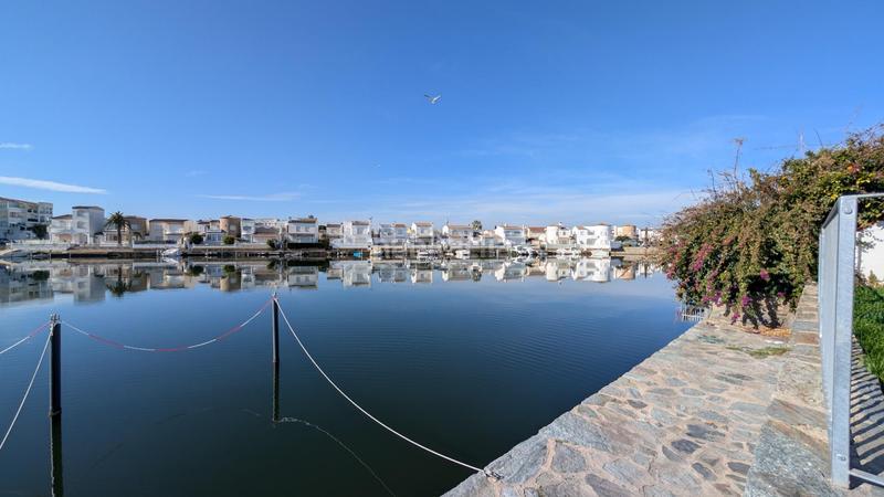 Foto 617ae10c-3928-4f03-9858-5b4c5c985461. Casa  de obra nueva en venta en Sant Maurici Empuriabrava