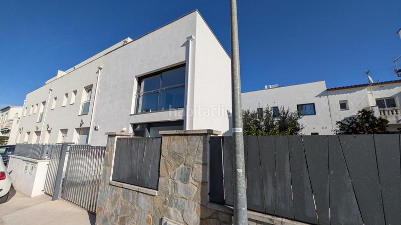 Foto ba8d27aa-f42e-4368-b32f-cfea640b2e9e. Casa  de obra nueva en venta en Sant Maurici Empuriabrava