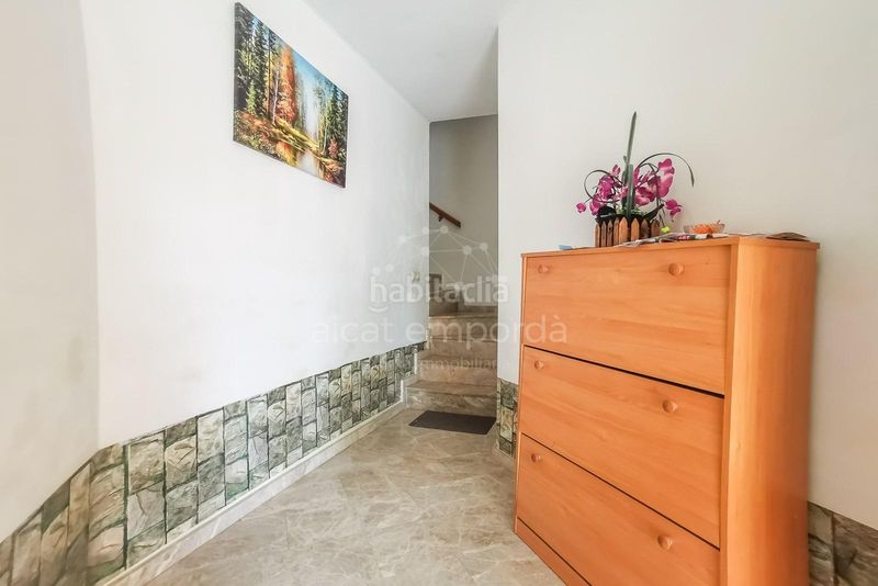 Foto 6c10f375-12e3-448a-ad04-5dce1dceeb5f. Casa adossada a Centre Roses