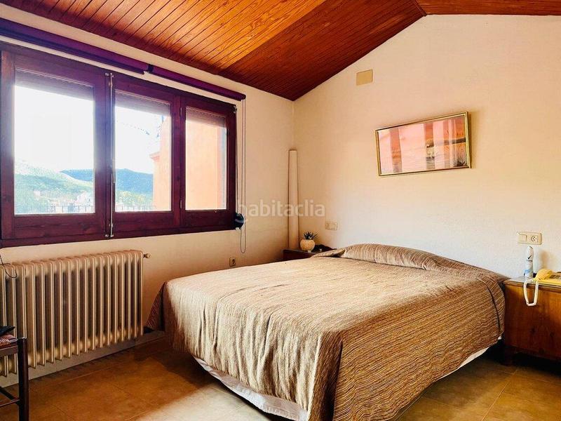 Foto 284c7b01-62ad-4238-b6da-2f1d65a21ce4. Casa adossada amb calefacció aparcament a Maçanet de Cabrenys