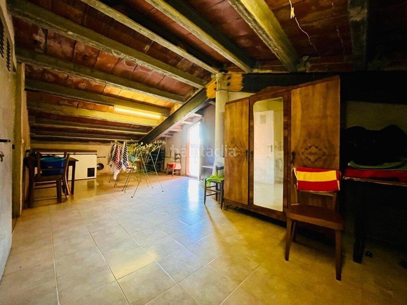 Foto a38da52c-6b8f-4b61-8141-400169c631a8. Casa adossada amb calefacció aparcament a Maçanet de Cabrenys