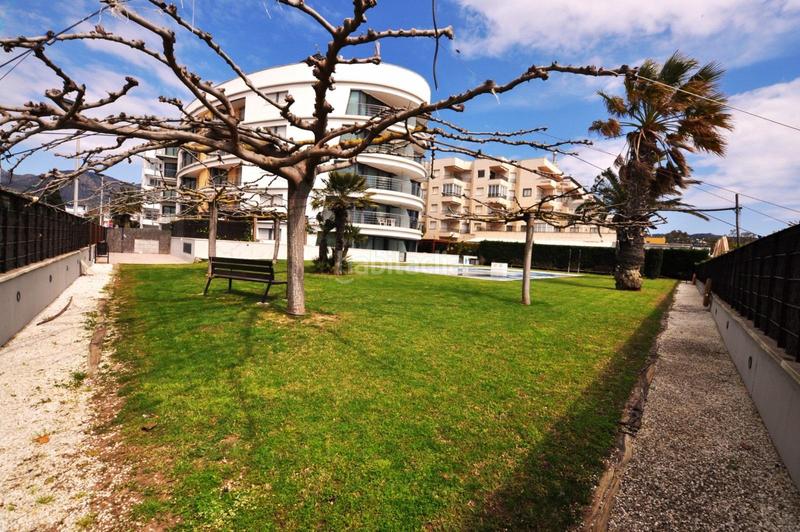Foto 016d5803-8c0d-4cbc-868f-128bf03b7aa3. Ático  en 1 línea con solárium, preciosas vistas y licencia turística. en Roses