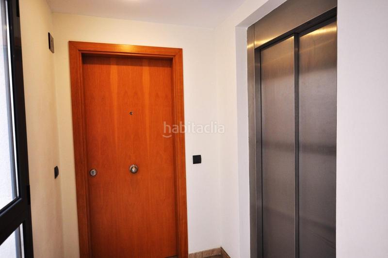 Foto 0a526b0d-faf3-4b67-ba58-1d30535e9666. Ático  en 1 línea con solárium, preciosas vistas y licencia turística. en Roses