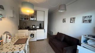 Piccolo appartamento in Muga - Gran Reserva - Badia. Apartamento reformado con vista al mar