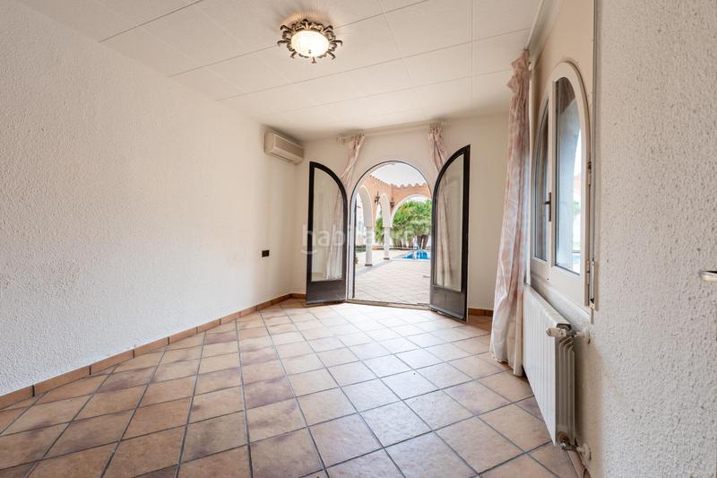 Foto a6e05533-28ee-4b93-9c6a-a5f35bd08b68. Maison avec chauffage piscine dans Requesens Empuriabrava