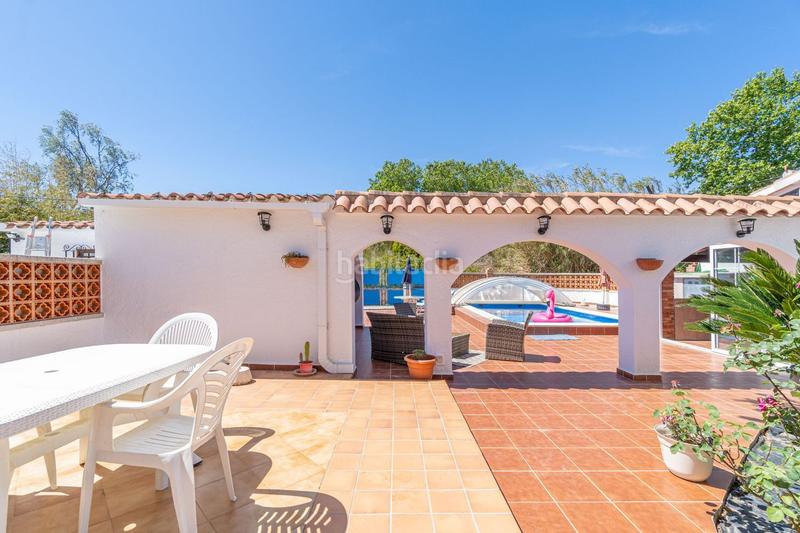Foto 5eb4261e-6ec7-45e5-ab76-e265dfd9c224. House with pool in Carlit - Montseny Empuriabrava