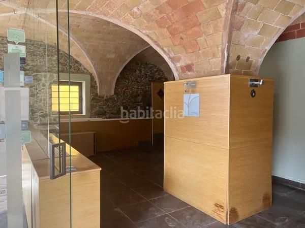 Foto 14772ade-4bce-41b7-8a81-70f3f7e1cc5a. Edifici a Garriguella