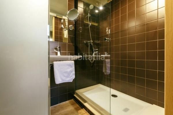 Foto 42e51876-e78c-492d-b0a4-c0fbeece42b3. Edifici a Garriguella