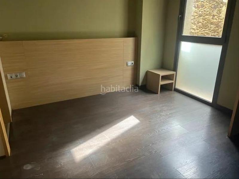 Foto a2467fce-8efe-40f6-b61c-25a9072ae541. Edificio hotel con spa en venta en Garriguella