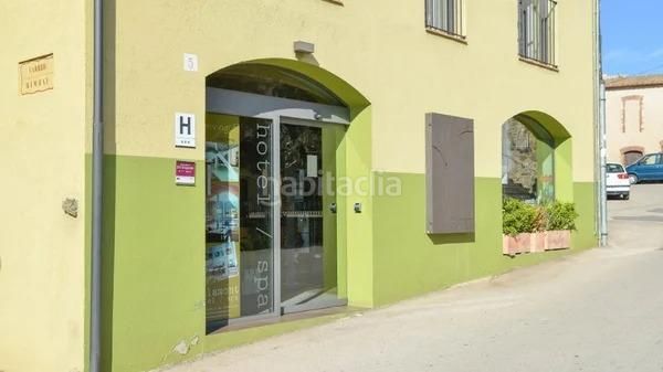 Foto b96099b2-c521-449b-bce2-d2561f9e626c. Edifici a Garriguella