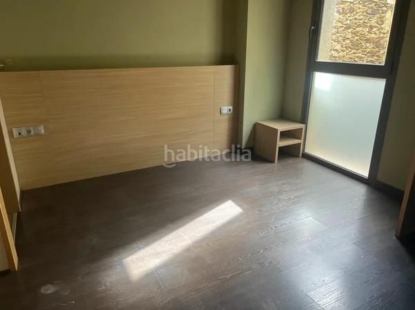Foto de4854f9-cb85-4ddd-9201-e133ebcd348a. Edifici a Garriguella
