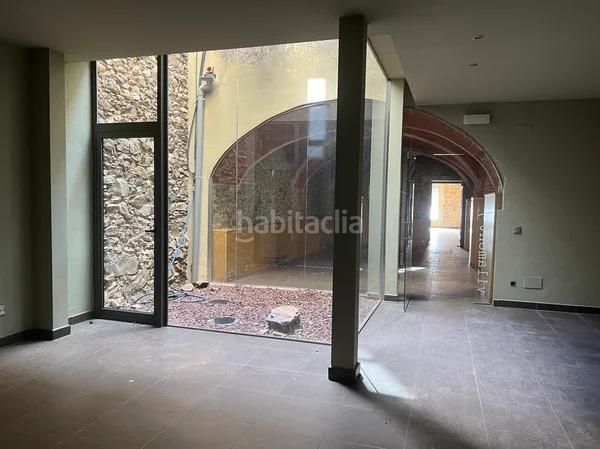 Foto e3e5a67d-5508-40d1-ad0e-ff272c443f75. Edifici a Garriguella