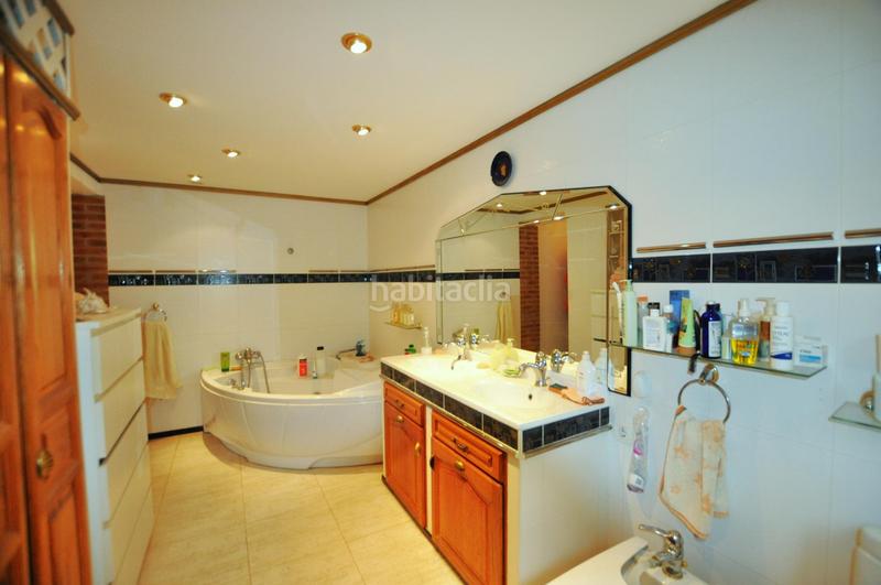 Foto 40e0eb38-6c29-472f-a25a-c86500fec5a8. Casa amb aparcament a Nord Roses