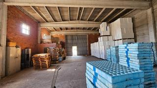 Nau industrial a Vilabertran. Nave o almacén