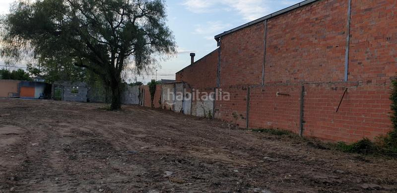 Foto 44948730-e685-4a83-8c19-4f8658d56a84. Terreno residencial cerca del centro ciudad en Vilatenim Figueres