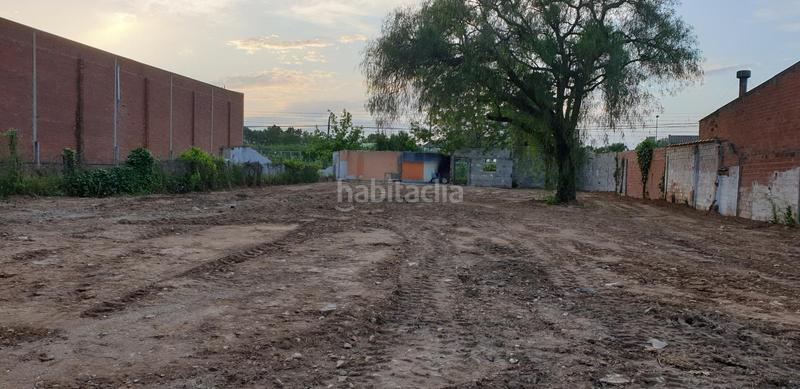 Foto 79555626-c13c-4619-b8de-6cc5400d0ac6. Terreno residencial cerca del centro ciudad en Vilatenim Figueres