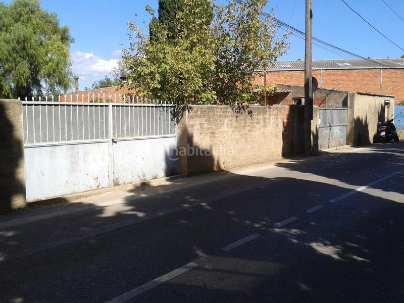 Foto c4488dae-7548-40b1-a5ed-20b6b2a51a5b. Terreno residencial cerca del centro ciudad en Vilatenim Figueres