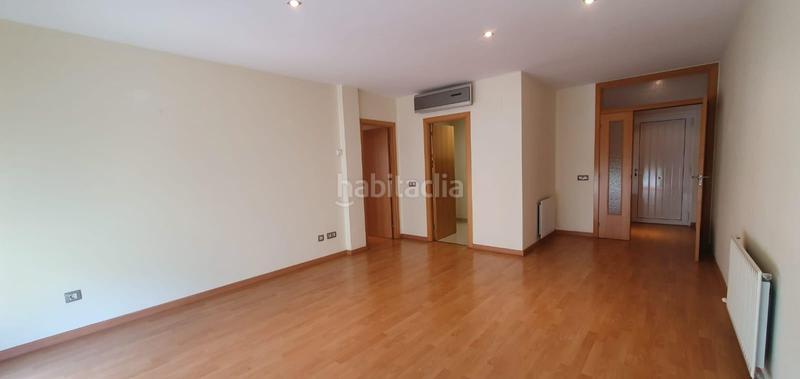 Foto c70fa7ad-9fdb-4462-bb6a-1222b336d3ae. Apartament amb calefacció aparcament a Centre Roses