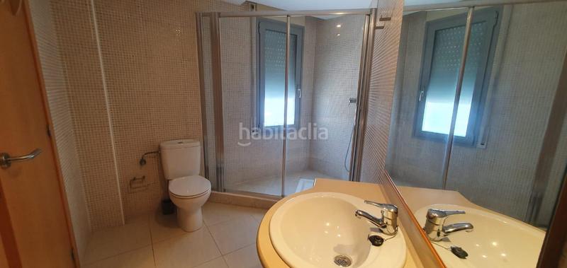 Foto e88ffb25-af05-4570-b233-c0972e17f0c3. Apartament amb calefacció aparcament a Centre Roses