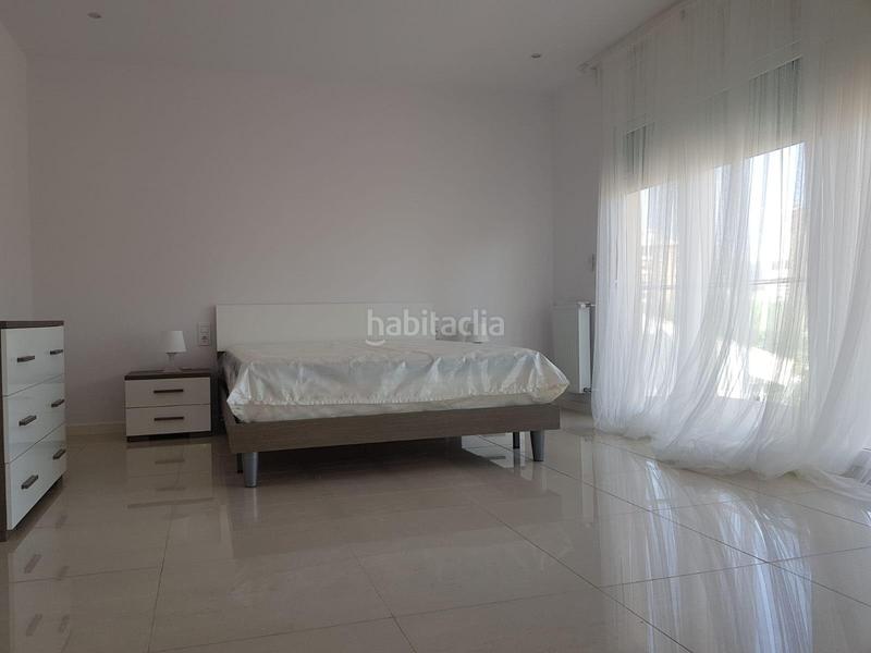 Foto 13bd55fd-02a3-4be9-a688-4ae783acecef. Casa  moderna con amarre y piscina en Santa Margarida Roses