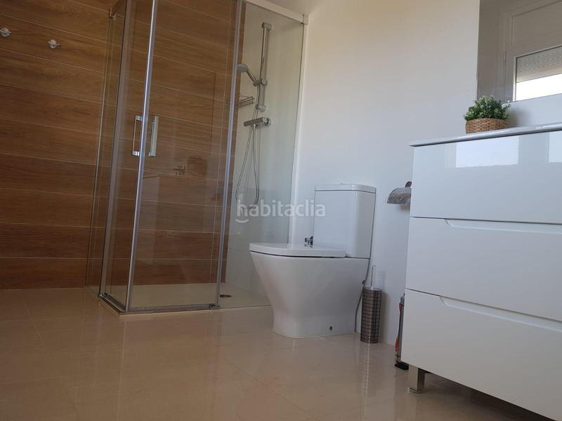 Foto a72db7a6-2bde-450c-ba6e-5bb9e842f405. Casa  moderna con amarre y piscina en Santa Margarida Roses