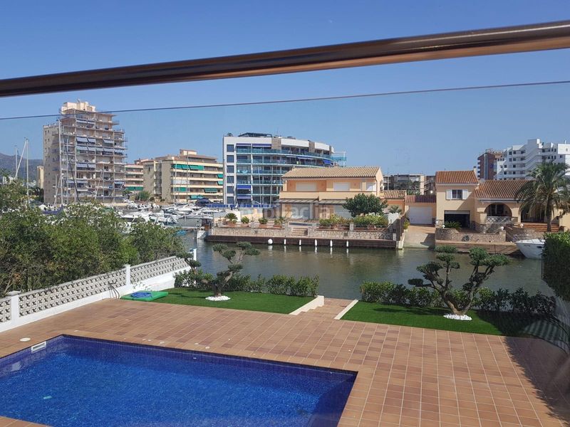 Foto c0662d70-ca26-4234-81c7-d2281257dbc4. Casa amb aparcament piscina a Santa Margarida Roses