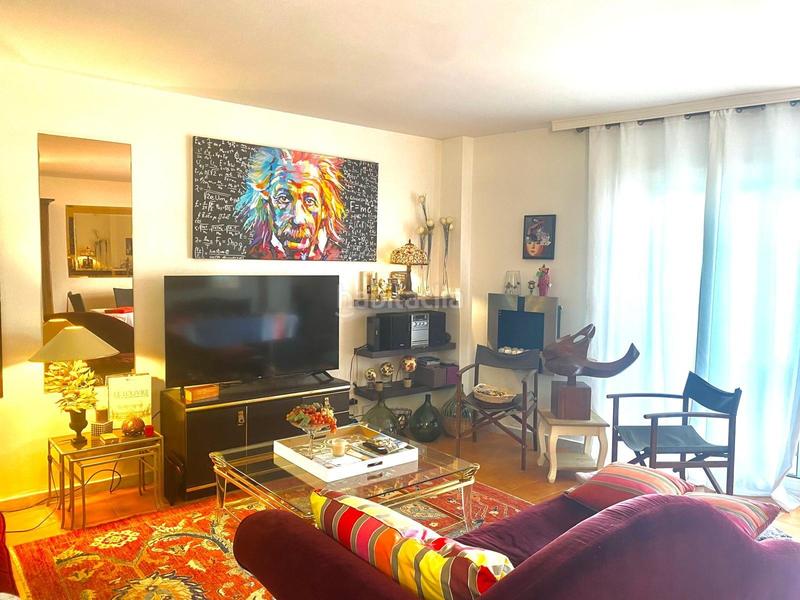 Foto ed0d4337-5cfa-4e19-8593-8708fa243de3. Apartamento  vista al canal con parking en Empuriabrava
