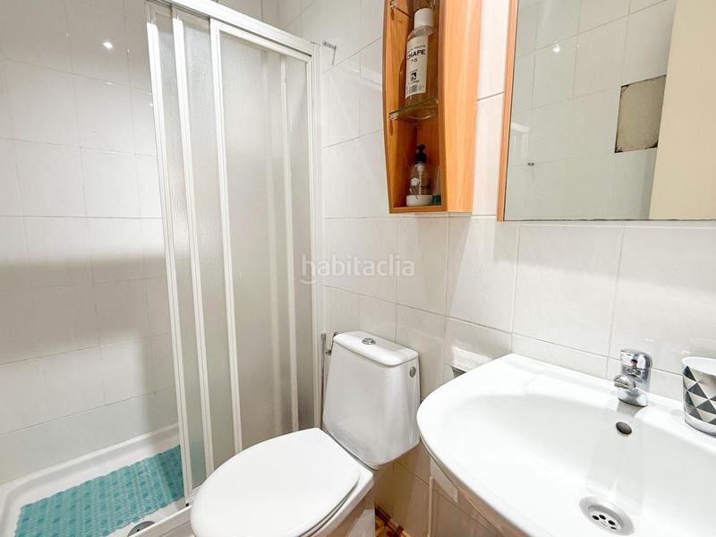 Foto b942a7ce-f8fc-4e99-b680-18be1009b55b. Apartment with heating parking in Creu de la Mà Figueres