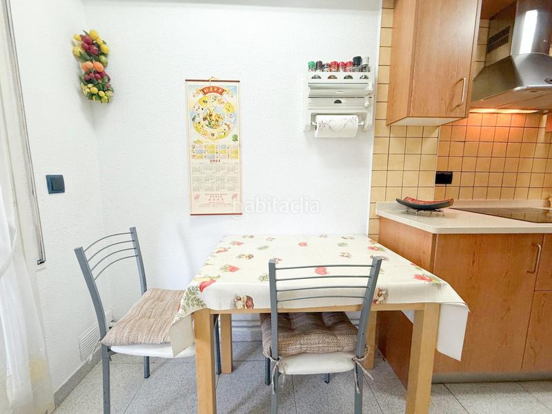 Foto f0f553dc-01ab-4f5f-9899-d0e8d61ca311. Apartment with heating parking in Creu de la Mà Figueres