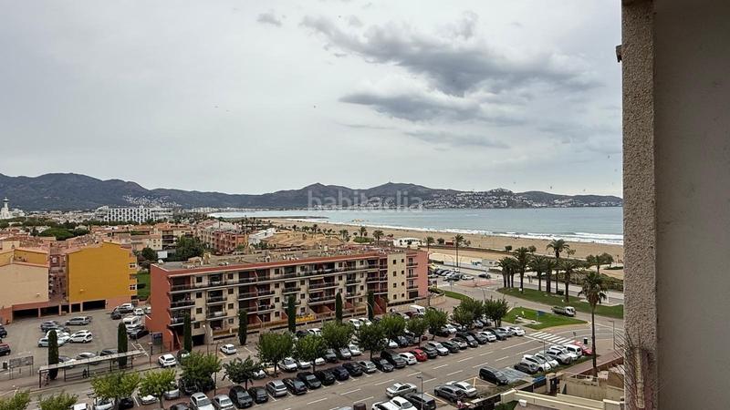 Foto eb280067-c7be-407b-ae0a-51a7b83f0e3a. Apartamento  de un solo ambiente vista al mar en Empuriabrava