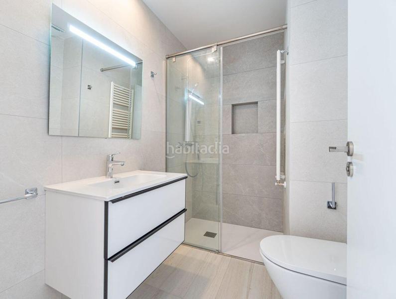 Foto 0f7b19de-b219-4730-820b-8074e31187af. Dúplex obra nueva. único dplex . a 15 metros de la rambla . en Figueres