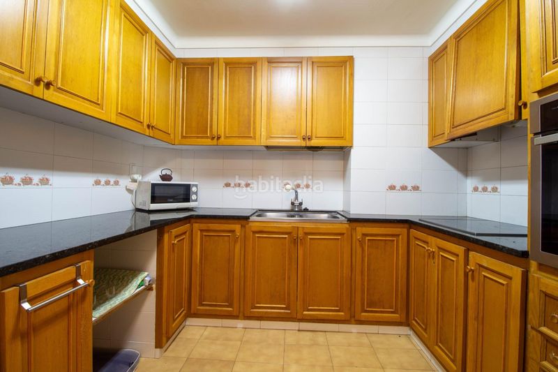Foto 0f4bcff0-1271-48de-adfc-f0cf3b8873ae. Apartament amb calefacció a Centre Figueres