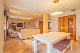 Apartament a Centre. Piso en el corazón de figueres
